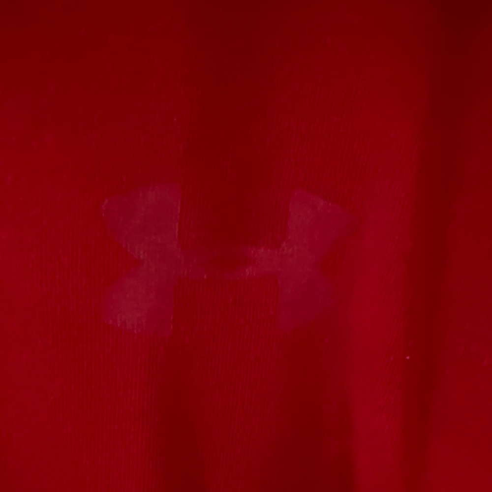Under Armour Men's Vibrant Red Short Sleeve Tee - Picture 2 of 3